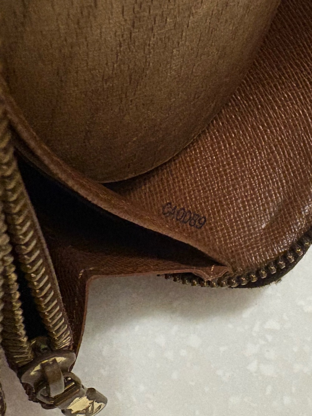 LV Monogram Zippy wallet - Picture 11 of 11